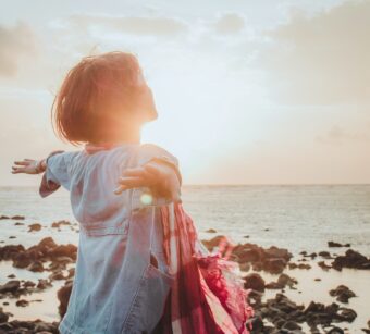 Unhooking from Social Conditioning: When the Cycle Begins
